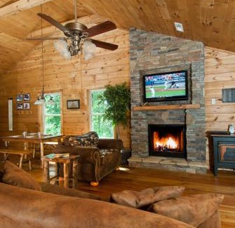Topton House | The Sassafras Breeze
