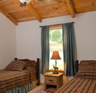 Topton House | The Sassafras Breeze