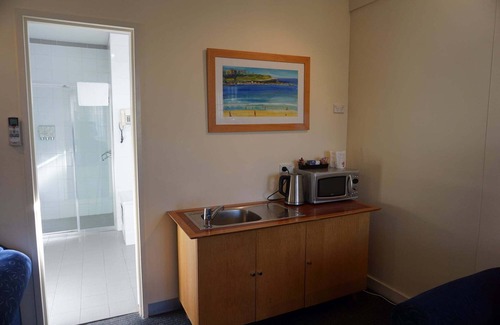 Double Bay Hotel | The Savoy Double Bay Hotel