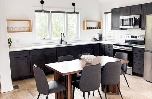 Winona Lake Cottage | The Scandihaus Cottage 2BED/2.5 bathnWalk to the lake. Stay for the vibe