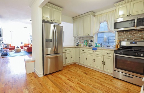 Crown Heights House | The Schenectady House - Unit 2 Standard Room/Shared Bath & Common Areas