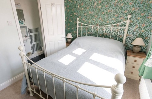 Woolavington Bed & Breakfast | The School House