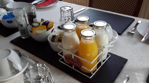 Stretton Bed & Breakfast | The School House