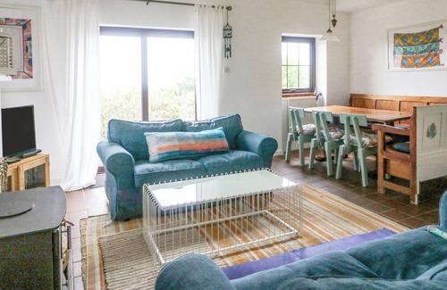 Goleen Cottage | THE SCHOONER, family friendly, with open fire in Goleen, County Cork