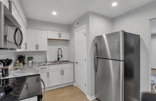 Downtown Columbus Apartment | The Schumacher Townhouse - 2 BR