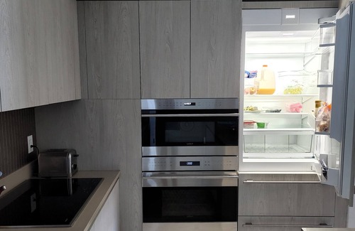 Seybold Apartment | The Sea and the City merge in all dreams