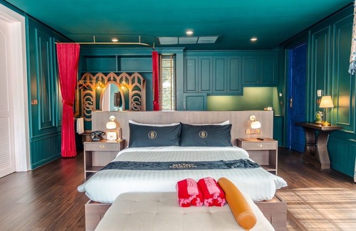 Hin Lek Fai Resort | The Sea-Cret Garden Hua Hin