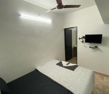 Mahabalipuram Beach House | The Sea Shelter Home Stay