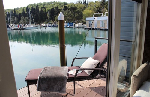 Piran Apartment | The Seaborn Residence - Two Bedroom Floating House