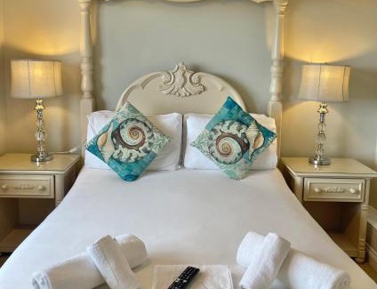 Whitby Hotel | The Seacliffe - Whitby