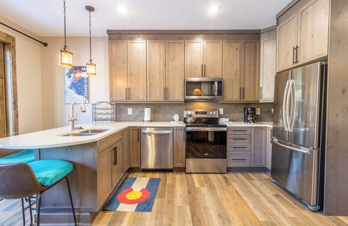 Lakeside Village Apartment | The Seasons at Keystone #1819 by Summit County Mountain Retreats