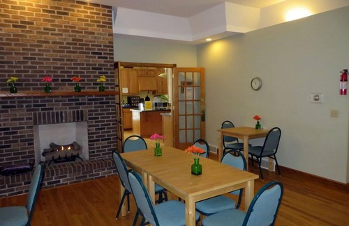 Edinboro Bed & Breakfast | The Seasons Inn at Nicks Place