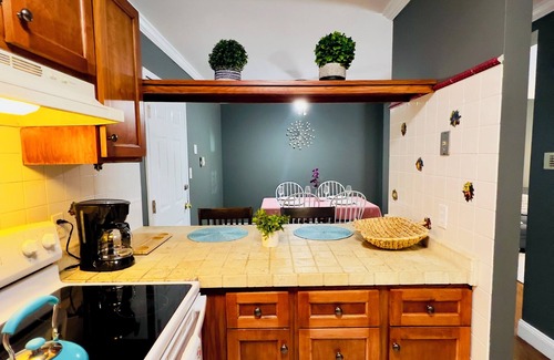 Downtown Apartment | The Season’s Luxe 2 Bedroom Pad, Center of Stamford