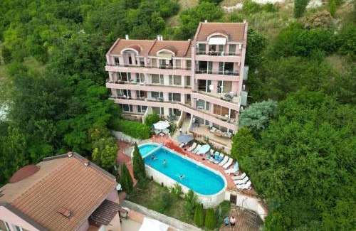 Kavarna Apartment | The Seaview Penthouse complex Karia