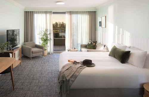 Kiama Hotel | The Sebel Kiama