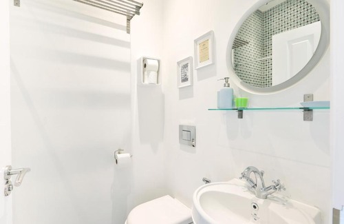 Pembridge Apartment | The secret corner of Notting Hill