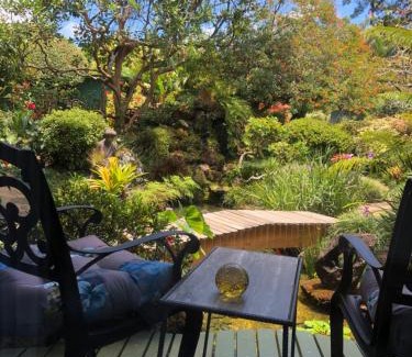 Wailua Homesteads House | The Secret Garden Room