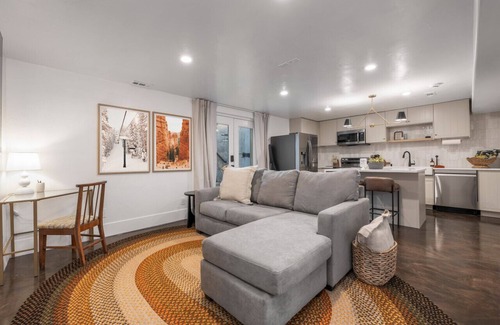 Alpine House | The Secret Suite | Massage* | Close to Slopes