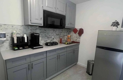 Antioch Apartment | The Secret Suite with separate entrance