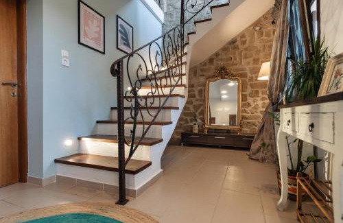 Pieres House | The Serenity Stone Lodge