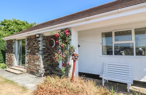 Mawgan Porth House | The Shack