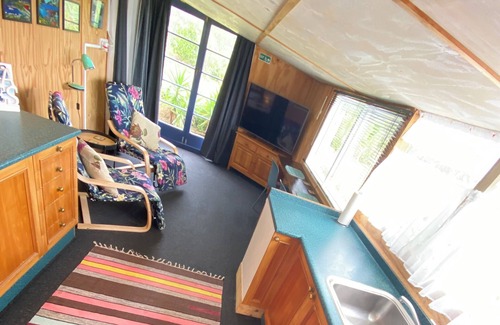 Mangonui Cottage | The Shack @ Mangonui