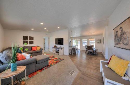 Moab South Valley House | The Shack Private Home & Hot Tub