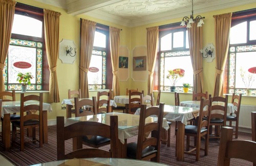 Halifax Bed & Breakfast | The Shakespeare Deluxe Hotel and Caribbean Restaurant Halifax