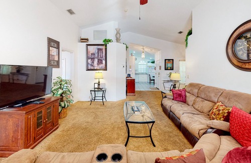 Indian Point House | The Shamrock Villa | House in Kissimmee with pool, game room, central AC, & W/D