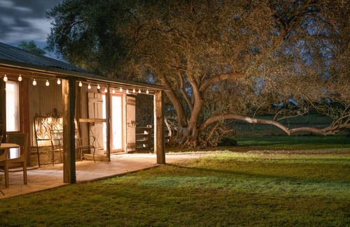 Cowra Other | The Shearing Shed Cowra - Boutique Farm Stay
