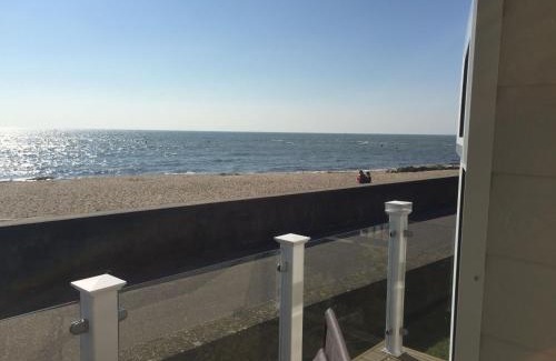 Mudeford House | The Shed