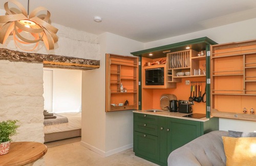 East Horrington Other | THE SHEEP SHACK, pet friendly, with a garden in Shepton Mallet