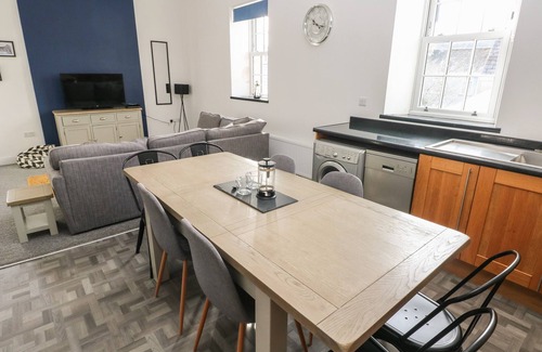 Tenby Cottage | The Shell at the Hideaway