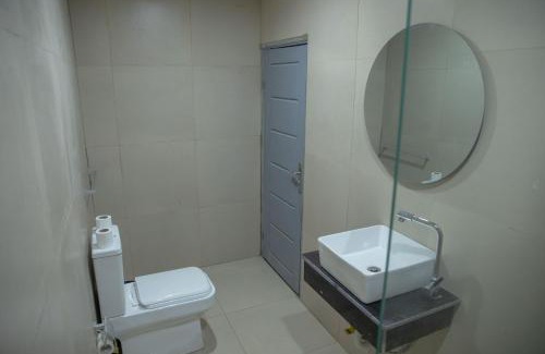 Akouedo Hotel | The Shelter Abidjan