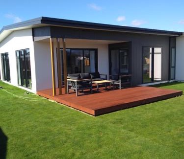 Richmond House | The Shepherds Retreat