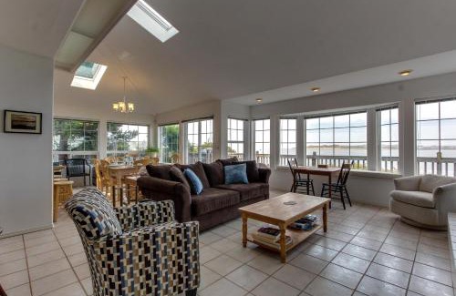 Waldport House | The Shideler House
