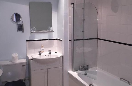 New Forest District Hotel | The Ship Inn