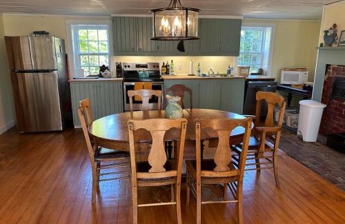 West Quaco House | The Shipbuilder's Cottage-Two Century Old Charm