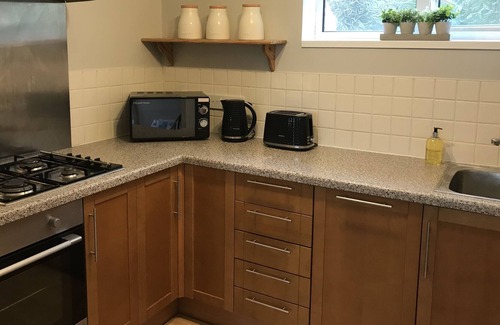 Netley Apartment | The Shore 2 bed apartment 10 minutes from the cruise terminal