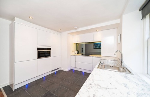 South Queensferry Apartment | The Shore Apartment South Queensferry
