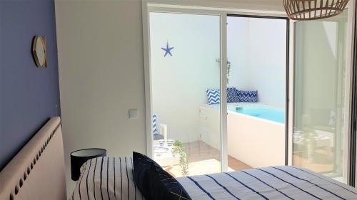 Espinho House | The Shore @ Atlantic Beach - Waterfront Beach House, Tiny Pool, Terrasse