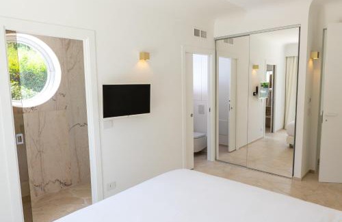 Naso Villa | The Sicily Lobster House