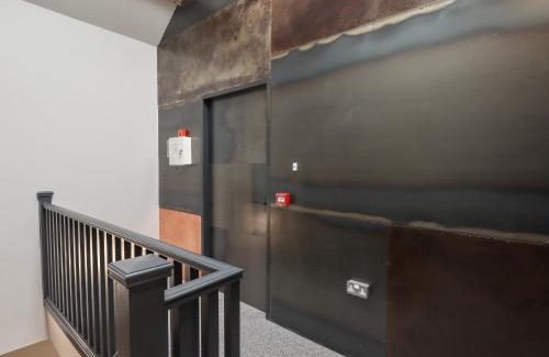 Dyserth House | The Sigma Penthouse