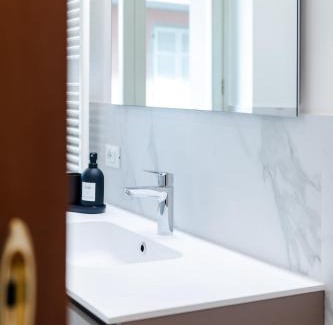 Quartiere XXIV Don Bosco Apartment | The Silk House