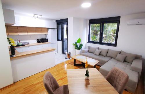 City Center Apartment | The Silken Symphony