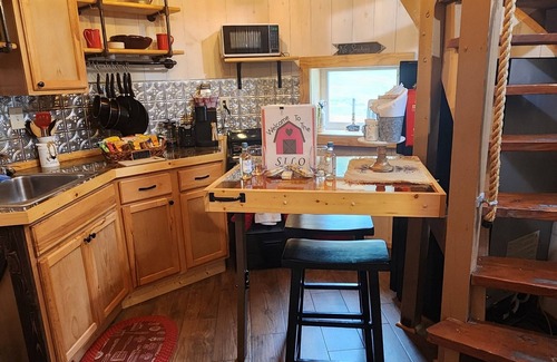 Cuddebackville House | The Silo! 4 Floor Unique Tiny Home