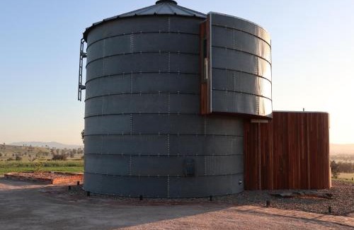 Wantabadgery House | The Silos Accommodation