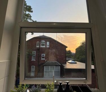 Manchester Apartment | The Silva Noire