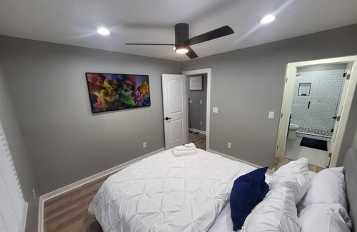 Atlanta House | The Silver Comet