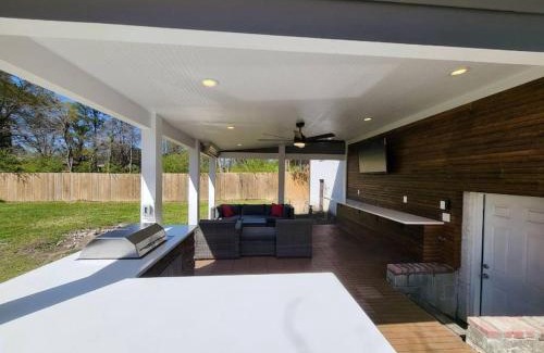 Atlanta House | The Silver Lining